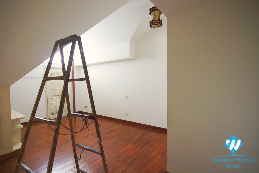 A Bright Spacious 4th floor house for rent in Ba Dinh 